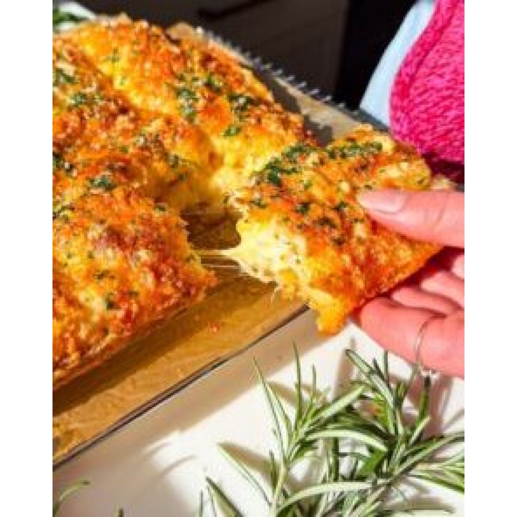Cheddar Chive Focaccia Bread
